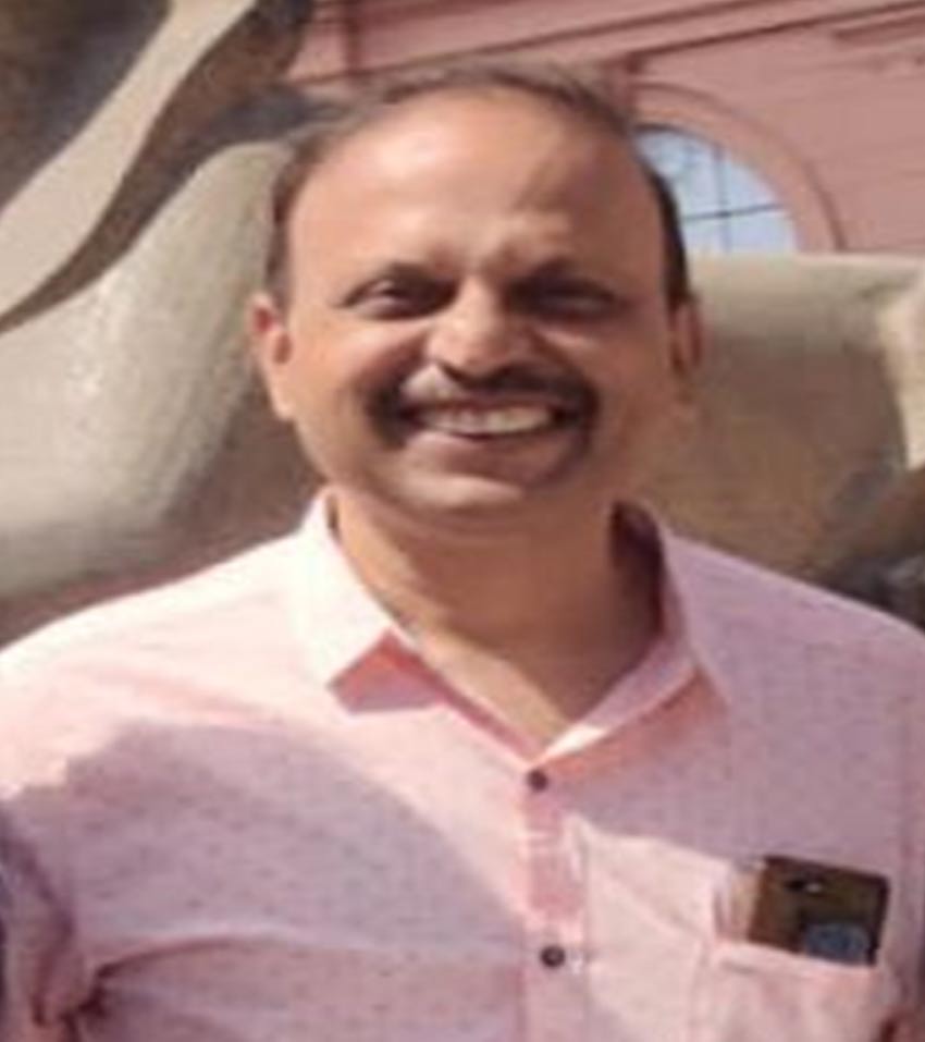 Dr. Sandip Phadke 